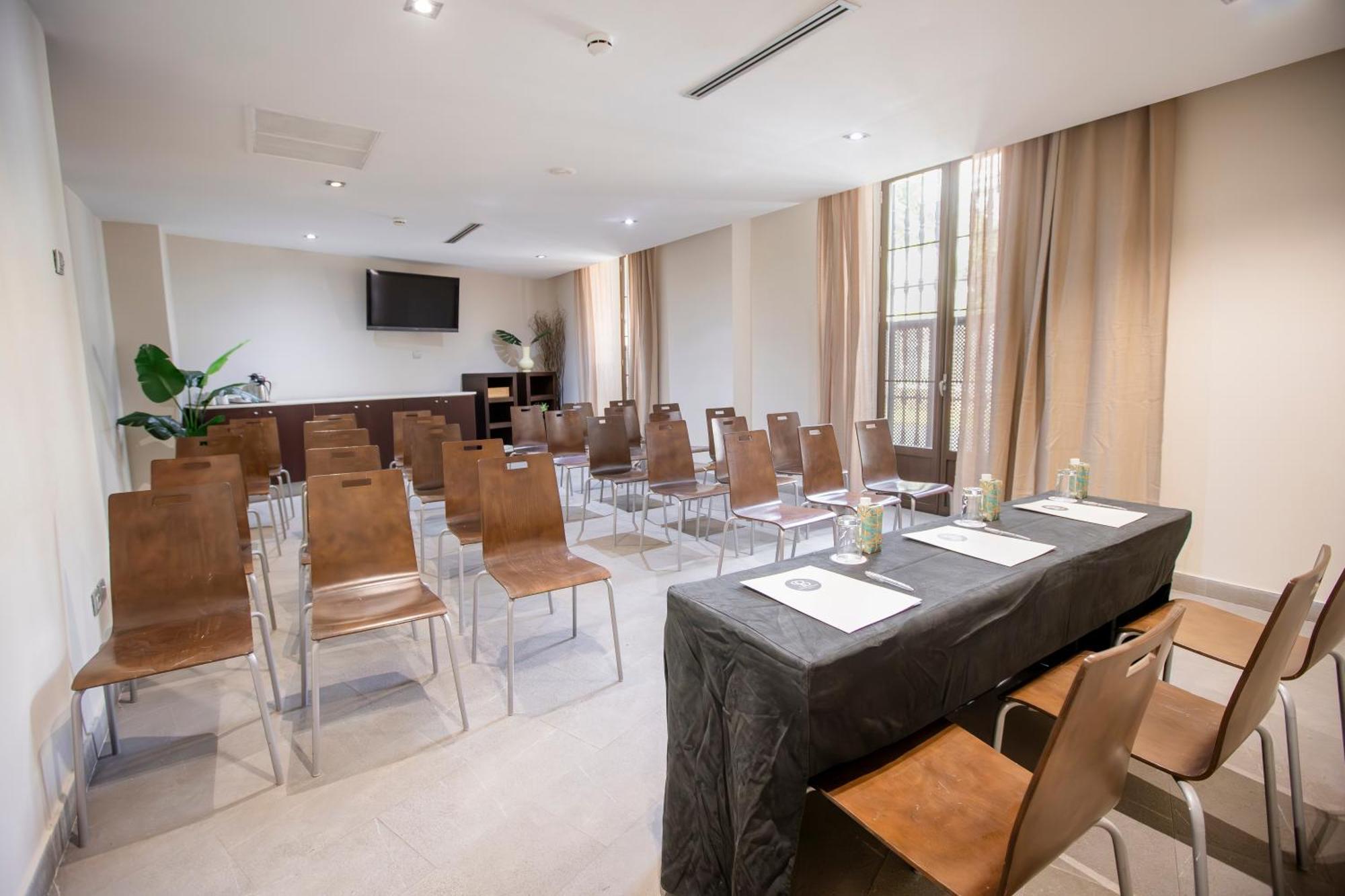 Itaca Jerez Hotel 4*